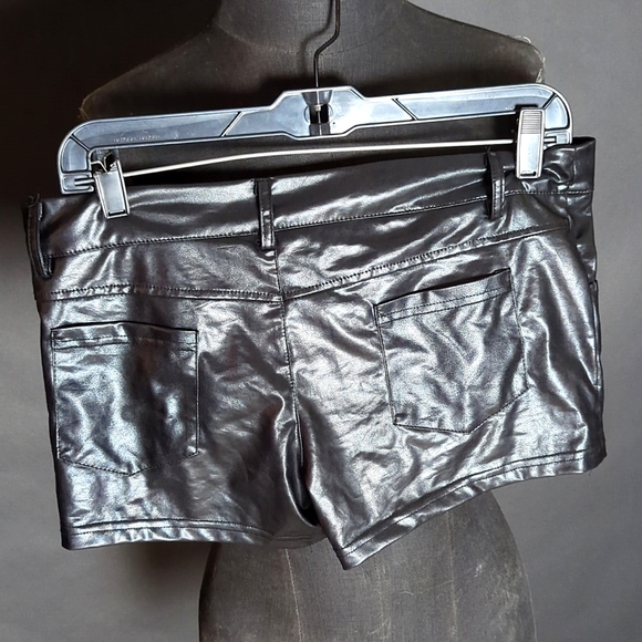 Faux Leather Black Booty Shorts - Picture 2 of 2